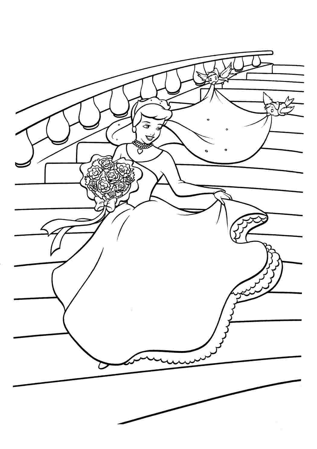 Раскраска «Золушка танцует с принцем на балу»